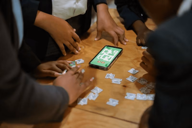 A team building a solution with Tangible pieces
